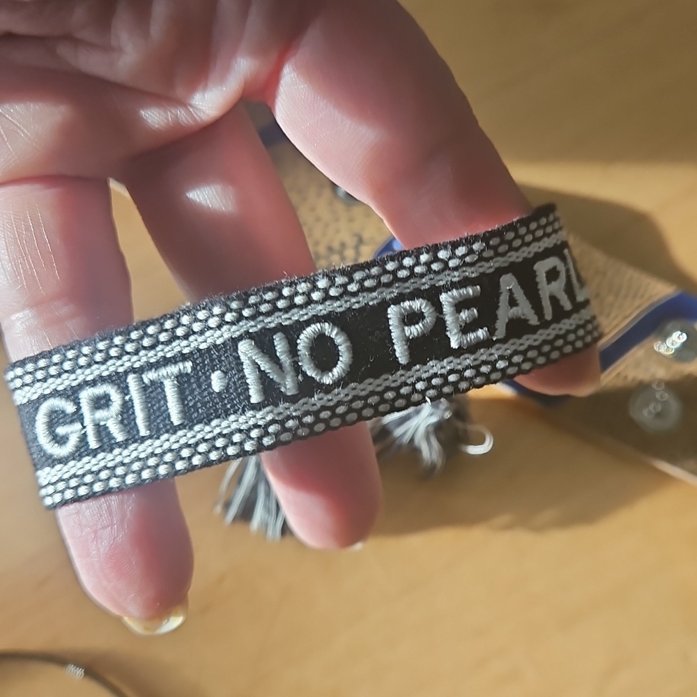 PLUNDER BRACLET Bundle - Picture 5 of 8
